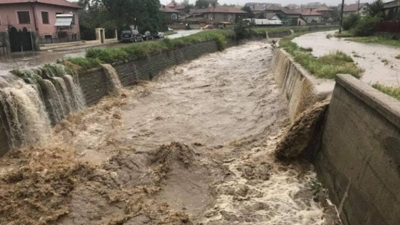 Отмениха бедственото положение в Пирдоп