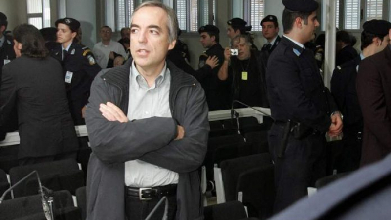 Гърция настръхна след решението на управляващите за свирепия терорист и сериен убиец Димитрис Куфодинас