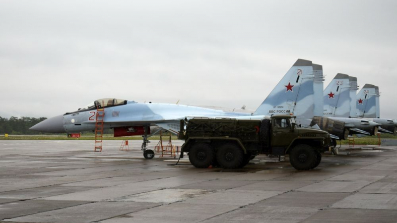 Руски изтребители Су-35С застъпили на опитно бойно дежурство на курилския остров Итуруп