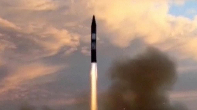 Иран изпитал тактическа балистична ракета „Фатех”