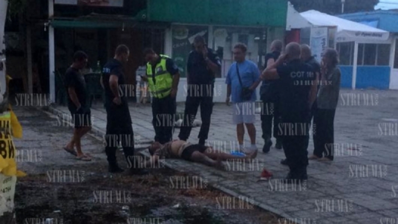 Пиян циганин нападна с дървен кол продавач в Благоевград, мястото почерня от ченгета и охранители (СНИМКИ)