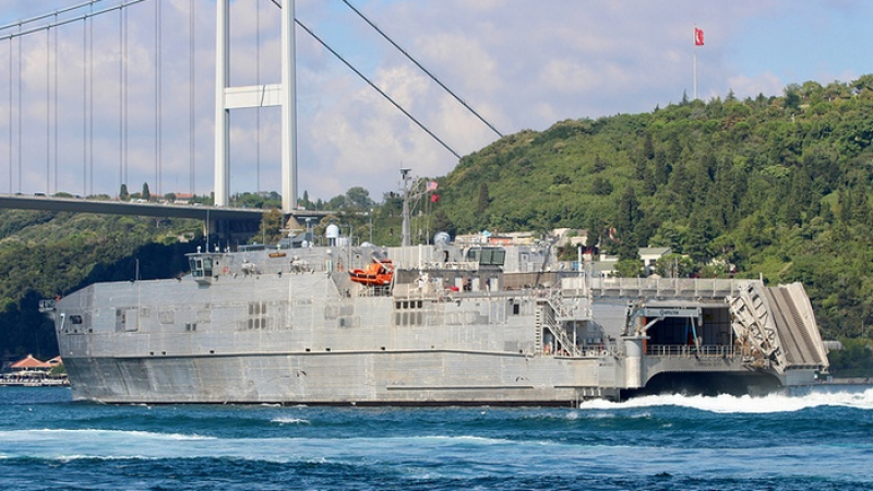 US катерът "Карсън Сити" влезе в Черно море
