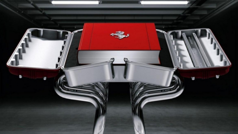 Ferrari продава книга на цената на чисто нов Camry (СНИМКИ/ВИДЕО)