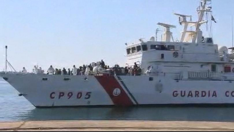 ЕК ще проведе среща на високо равнище за мигрантите, спасявани в Средиземно море
