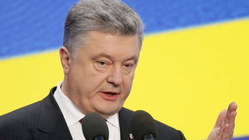 Порошенко обеща да вдигне скоро знамето на Украйна над Донецк