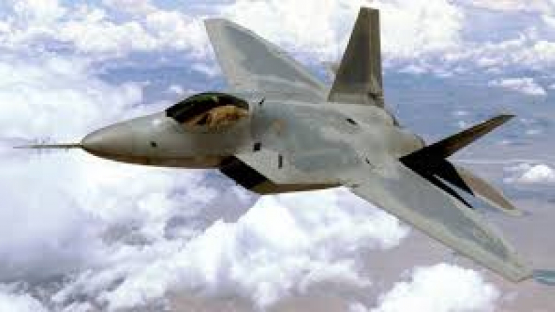 National Interest обясни защо F-35 е уязвим за удари от мълнии