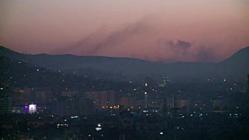 Ракети са ударили оръжеен склад близо до военното летище Мезе в района на Дамаск