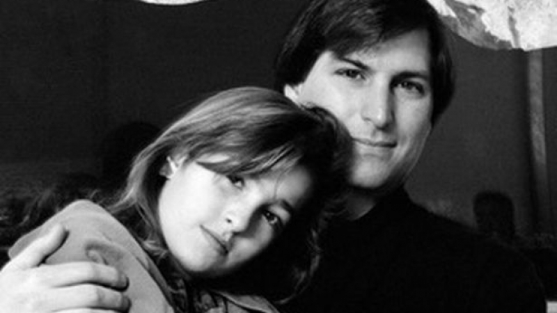 Дъщерята на Стив Джобс разкри какъв задник е бил приживе и как ѝ се извинявал на смъртния си одър 
