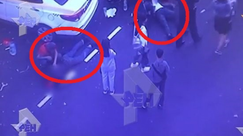 Ужас в Москва! Киргизец се обиди смъртно след кавга и вкара колата си в кафене, има загинал (ВИДЕО)