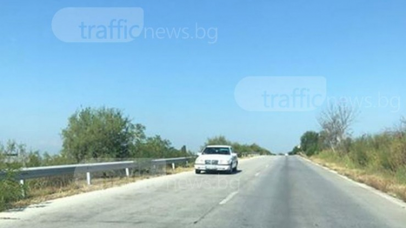 Камикадзе: Шофьор се заби в насрещното край Пловдив СНИМКИ
