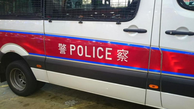 Криминално проявен се вряза с кола в хора на площад в Китай, има убити