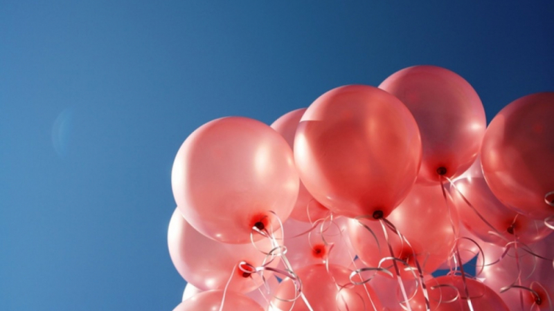 Скандално: Продавали балони с райски газ на хлапета в първия учебен ден 
