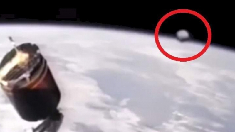Забелязаха загадъчен летящ обект до МКС (ВИДЕО)