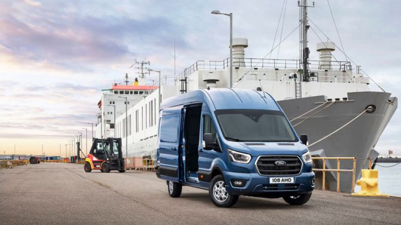 Натъпкан с умни технологии: Ford официално представи новия си Transit (СНИМКИ)