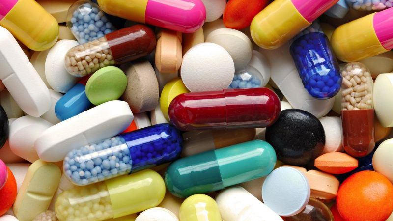 Въвеждат строги ограничения в паралелния износ на лекарства 