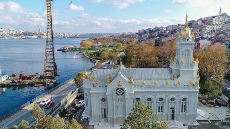 Желязната църква "Св. Стефан" в Истанбул празнува юбилей