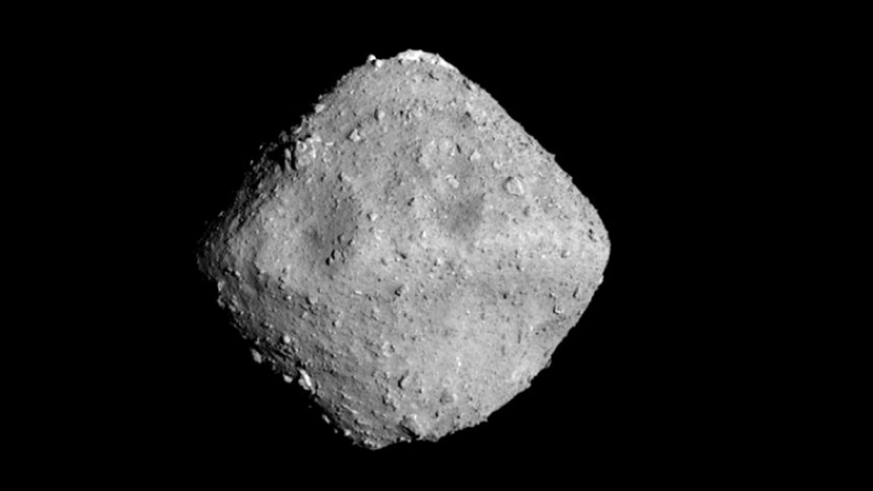 Японски роботи заснеха загадъчен обект на астероида Рюгу (СНИМКИ/ВИДЕО)