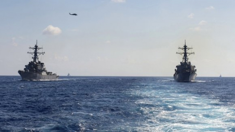 CNN предава за агресивна маневра на китайски боен кораб срещу разрушител от ВМС на САЩ
