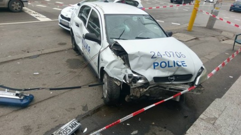 Първи подробности за зловещата катастрофа с полицай, убил жена и ранил шестима други в Плевен 