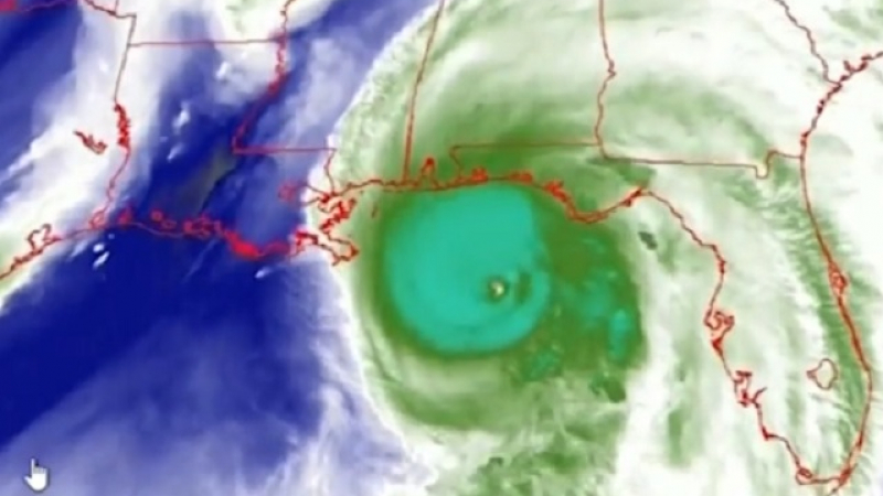 Извънредно положение в САЩ, ураганът "Майкъл" приближава