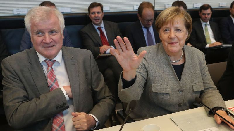 Лоши новини за Меркел дни преди изборите в Бавария