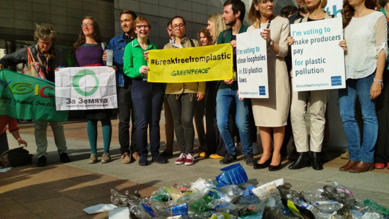 Строгите мерки срещу пластмасовото замърсяване са в ръцете на евродепутатите