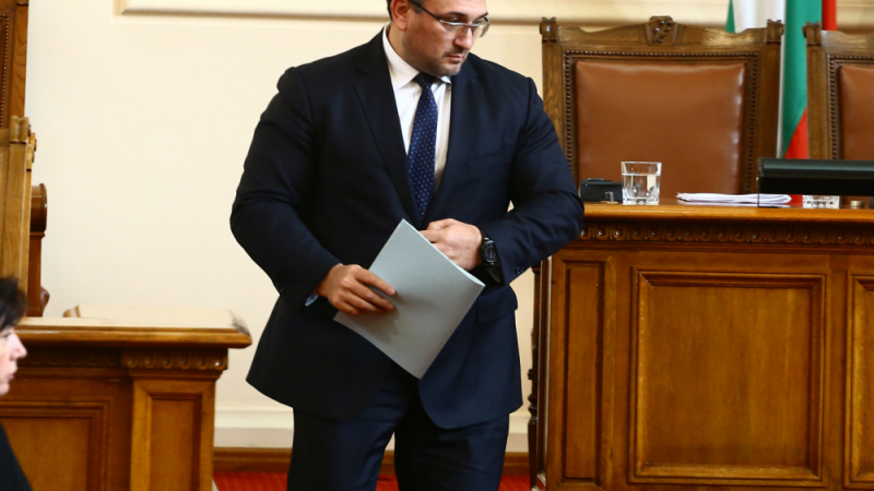 Министър Маринов разкри какво се случва с телата на загиналите в Северна Македония 