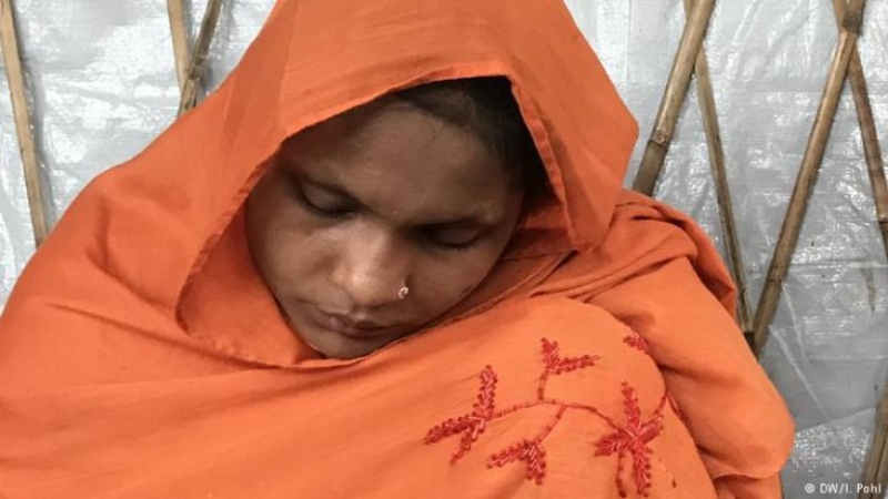 Разказът на жена рохингя, изнасилена над 40 пъти, ще ви вледени 