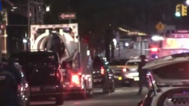 Шок и ужас в Ню Йорк: Бомба и за Робърт де Ниро, нова евакуация! (ВИДЕО)