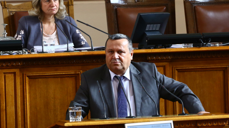 Хасан Адемов посочи най-голямата въпросителна преди вота 