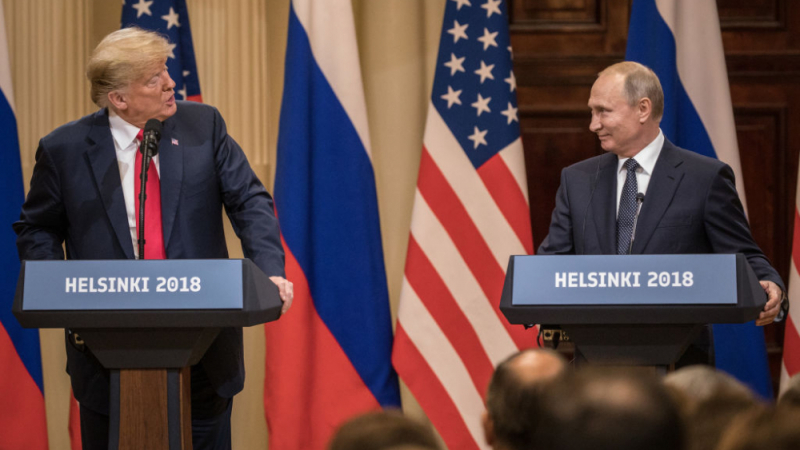 Официално: Белият дом покани Путин във Вашингтон 