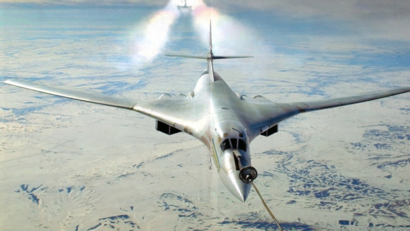 Британски изтребители пресрещнаха руски стратегически бомбардировачи Ту-160 край района на ученията “Trident Juncture 2018” в Норвегия