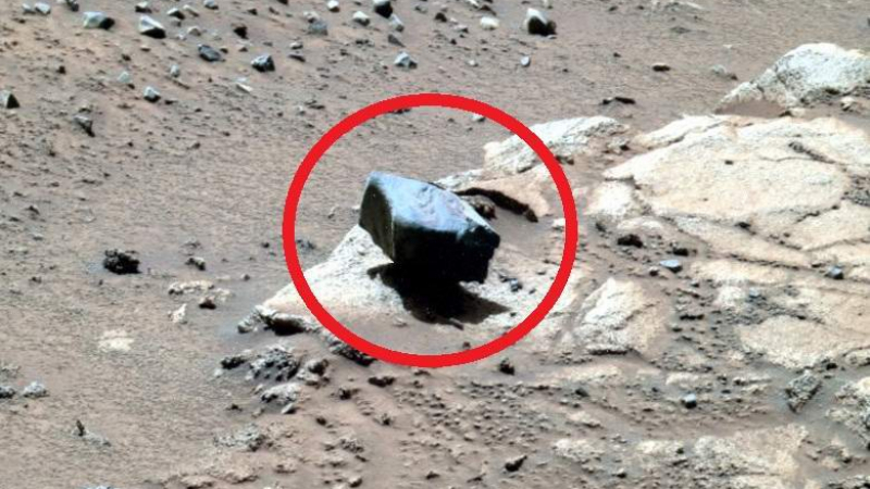 Мистерия: На Марс откриха левитиращ камък (ВИДЕО)