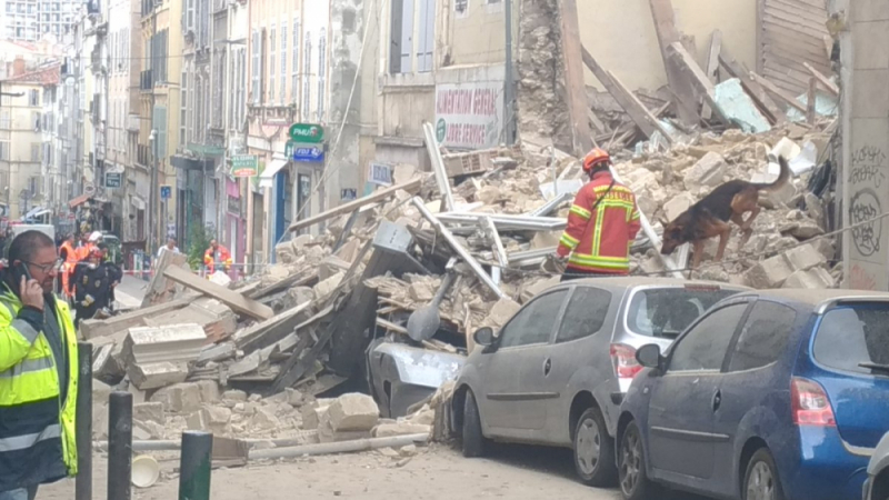 Най-малко десетима са погребани живи в две рухнали сгради в Марсилия (СНИМКИ/ВИДЕО)