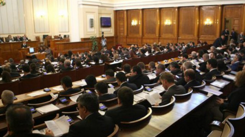 Парламентът прие важни, данъчни промени, които касаят всички българи!