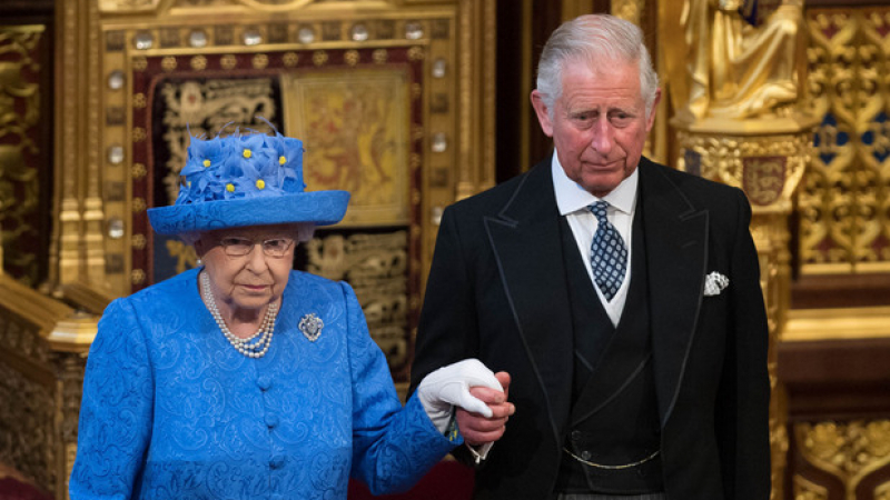 Експерти обясниха с какво Чарлз ще бъде по-различен монарх от Елизабет II