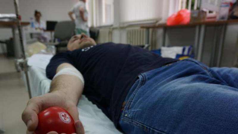 Зов за помощ: Родилка от Шумен се нуждае спешно от кръв