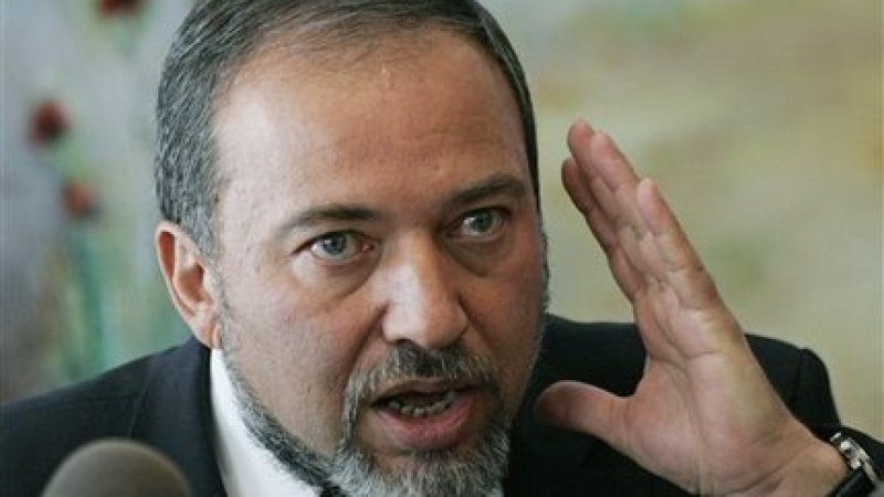Хвръкна главата на израелския министър на отбраната заради примирието с „Хамас