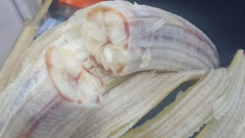 Британка откри нещо ужасяващо в банан от ASDA (СНИМКА)