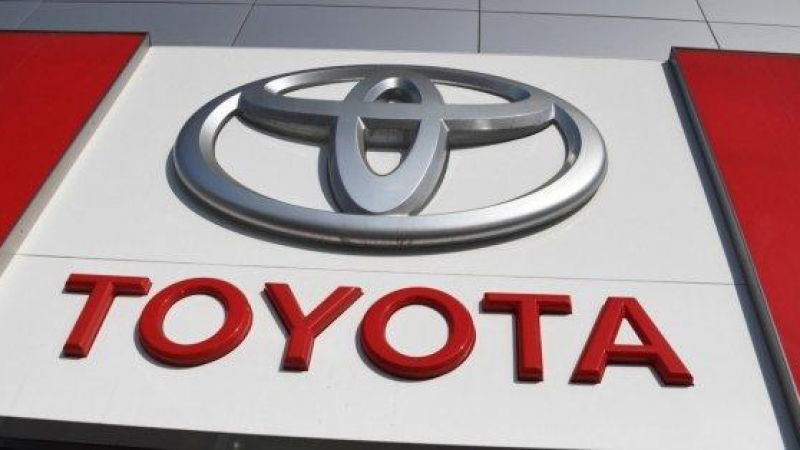Toyota изтегля над 1,6 милиона коли от целия свят заради сериозен дефект