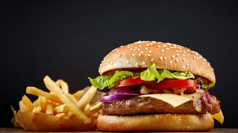 Защо хамбургерите от McDonalds не се развалят?