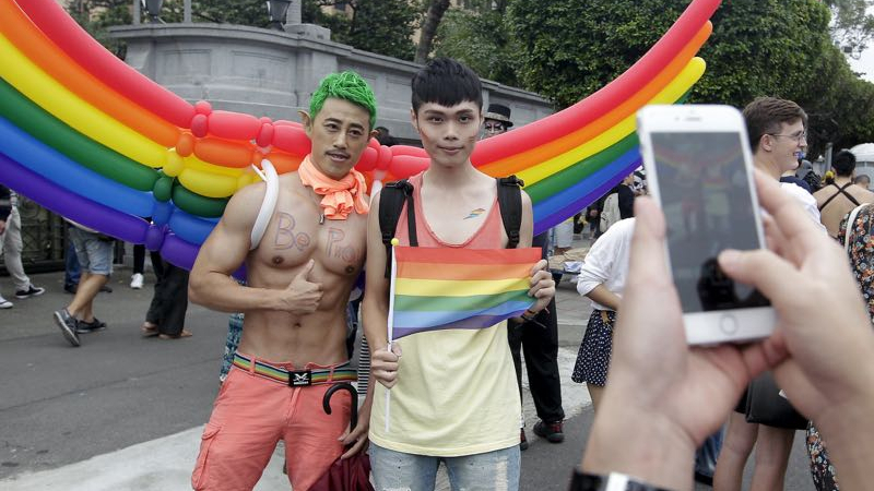Тайванците казаха „не“ на гей браковете