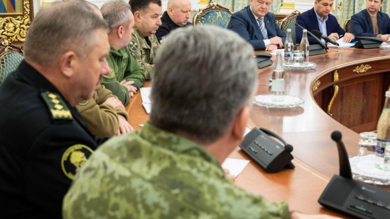 Извънредно: Украинската армия е приведена в пълна бойна готовност, в страната е въведено военно положение!