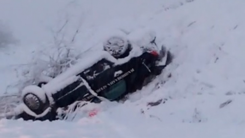 Хаос в Северозапада! Е-79 заприлича на автоморга в снега! (СНИМКИ/ВИДЕО)
