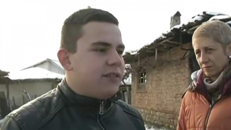 15-годишно момче спаси възрастно семейство от пожар