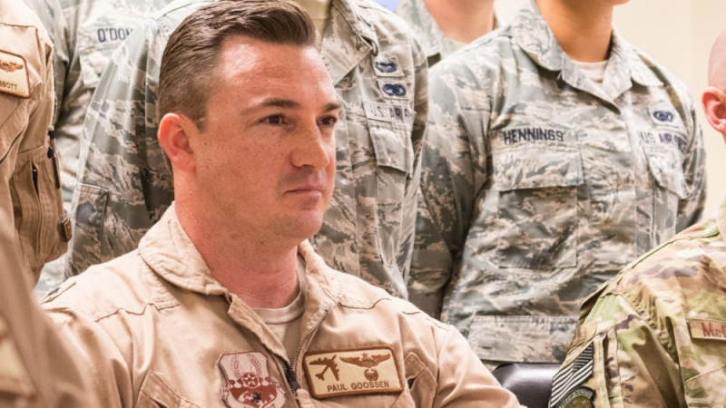 Уволниха командир от ескадрила на ВВС в САЩ за нарисувани в небето пениси