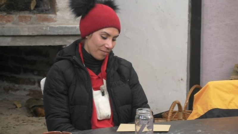 Гаджето на Ваня Стамболова я разплака от мъка във „Фермата“