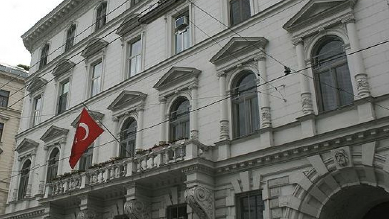 Операция срещу трима „гюленисти” в посолството на Турция в САЩ, единият от тях бил дипломат и в България