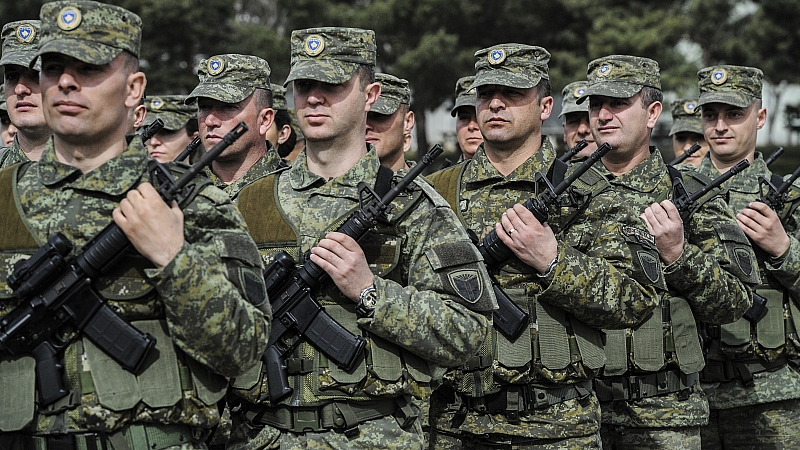 Напрежение на Балканите! Косово вече има армия, а Сърбия мисли за окупация