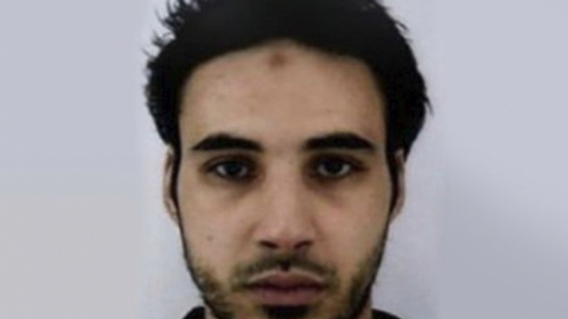 Скандално видео на терориста от Страсбург показва как той...